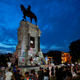 Image for article titled An 1890 Land Deed Halts Removal of Robert E. Lee Statue in Virginia